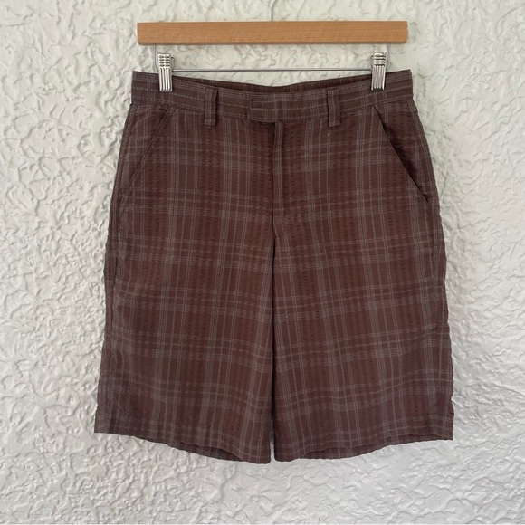 Patagonia Men’s Textured Plaid Lightweight Casual Shorts Size 28 Brown 10” - Picture 2 of 15